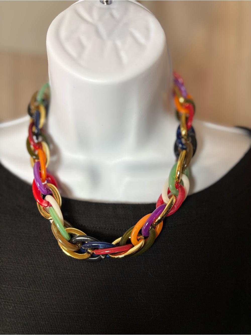 Chunky Multicolor Acrylic and Gold Tone Statement Chain Necklace